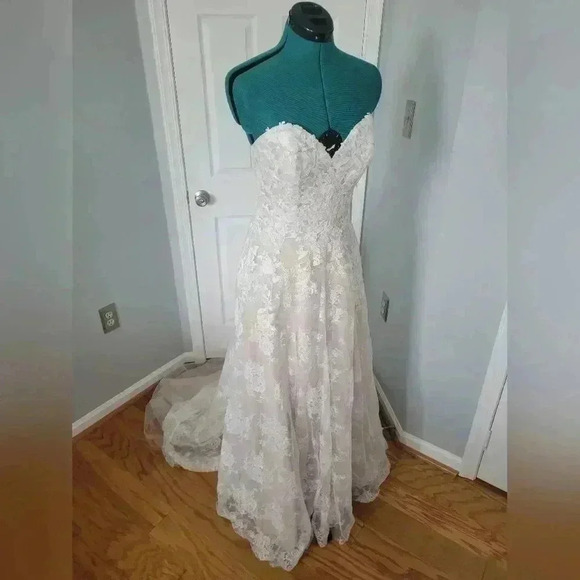 NWT Ti Adora Philippa Gown Size 14 - Picture 8 of 11